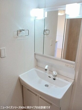 カーム・ディクレット IIの物件内観写真